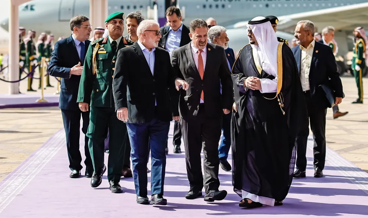 Lula tem reunião nesta terça-feira com príncipe herdeiro da Arábia Saudita