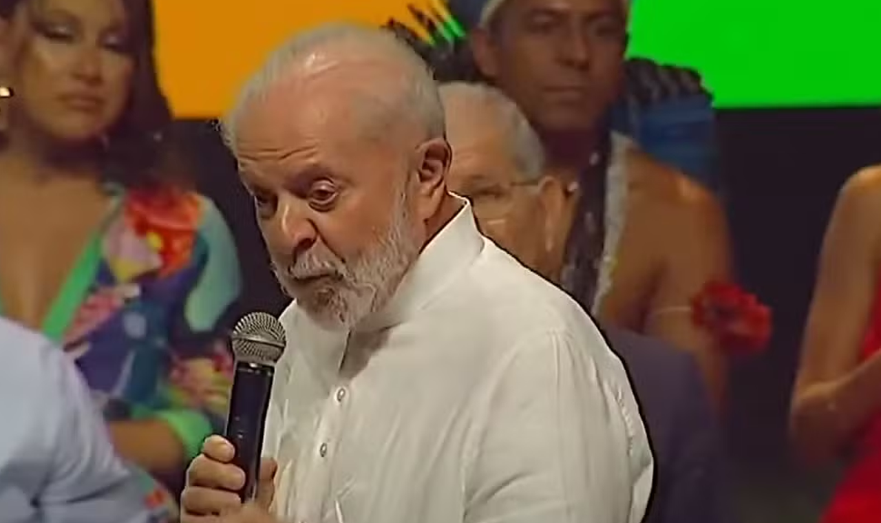 'Ninguém pode dizer que Lei Rouanet é para sustentar vagabundo', diz Lula