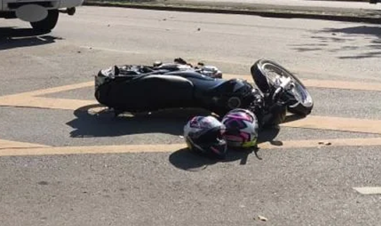 Colisão entre carro e moto deixa mulher ferida em Quirinópolis