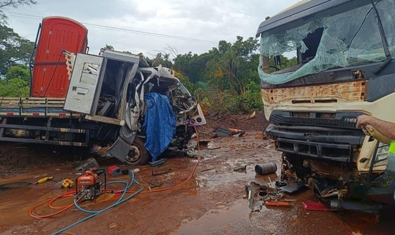 Grave acidente na GO-164 deixou uma vítima fatal e quatro feridos