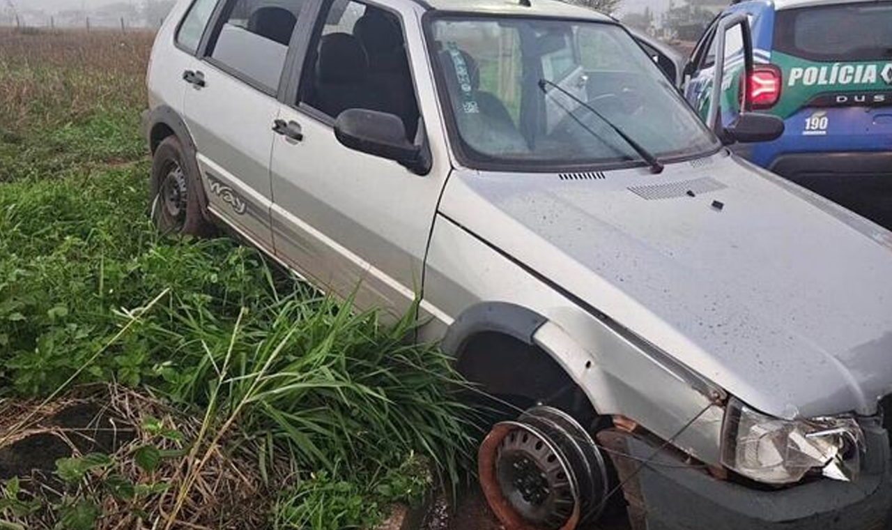 Três homens foram presos em flagrante por roubo e tráfico de drogas em Quirinópolis-GO